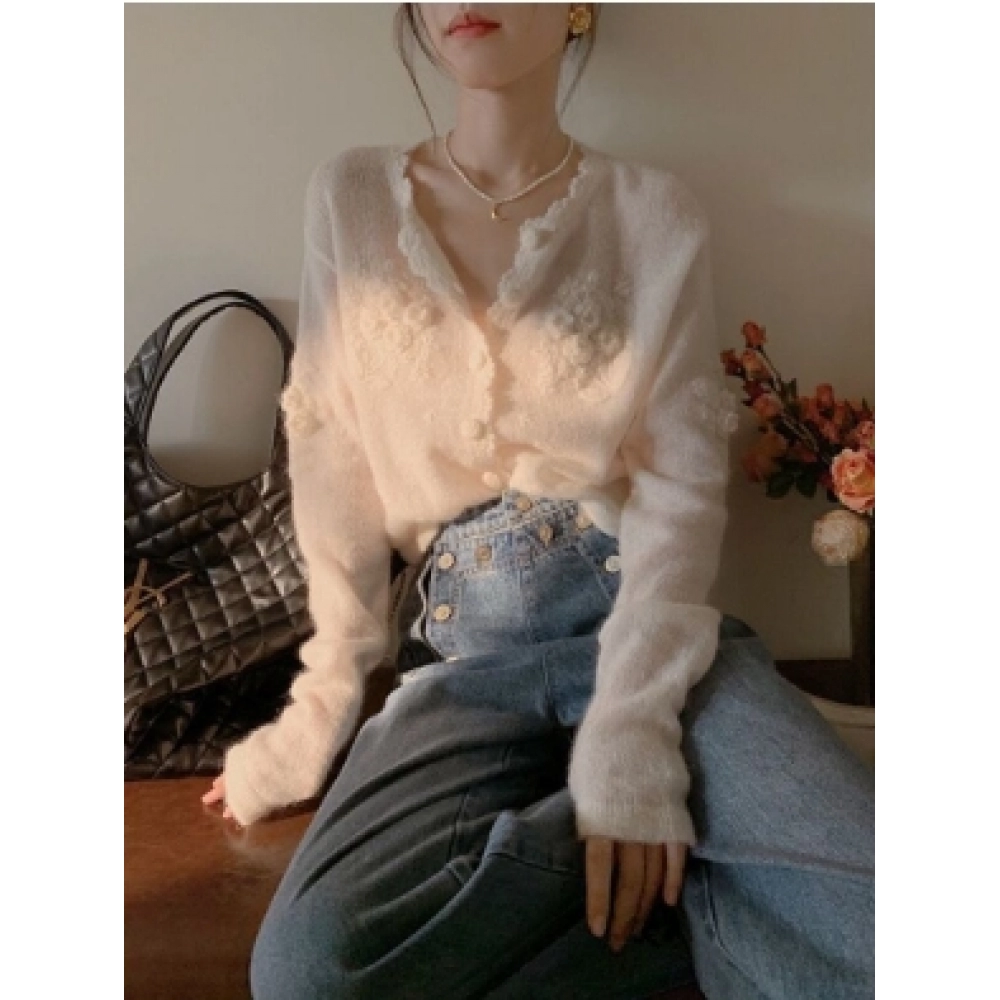 White mohair three-dimensional hook flower knitted cardigan for women's autumn age reduction 2024 versatile soft sweater thin version